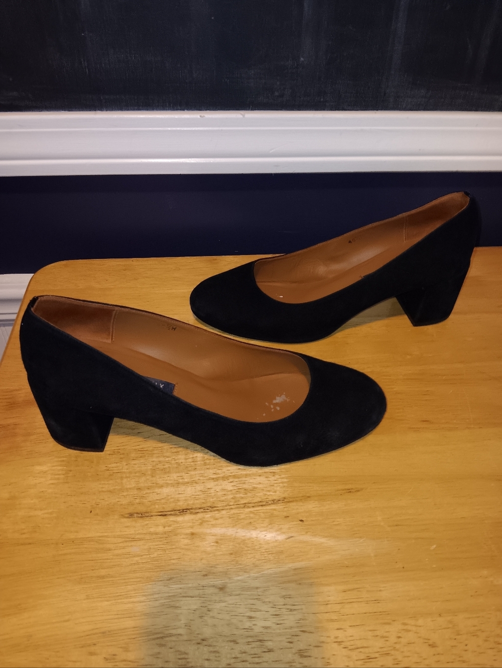 Margaux Suede Pumps Size 40 1/2 - Picture 3 of 7
